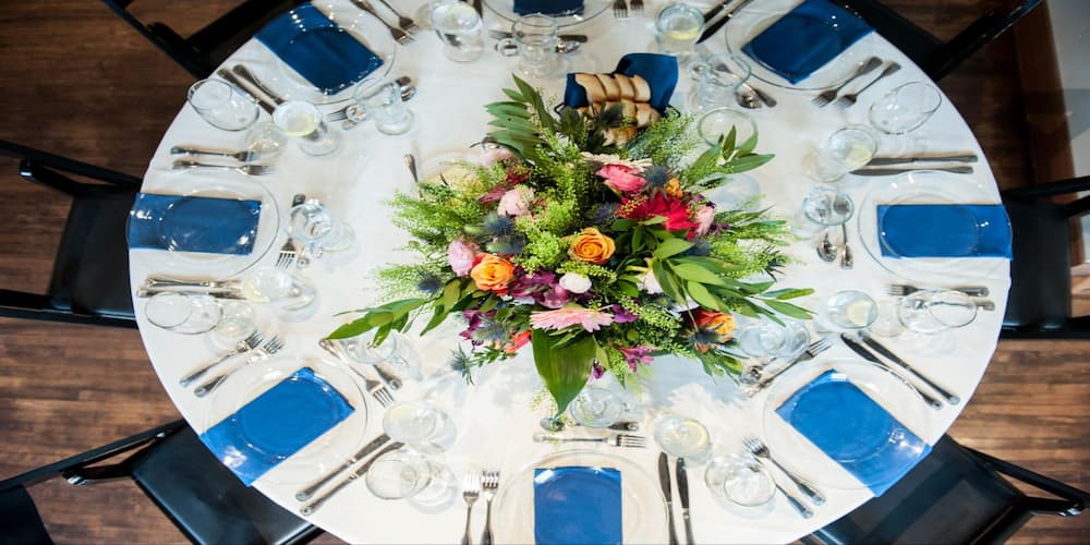 Featured image for post: How Much Does Catering Cost for a Wedding?