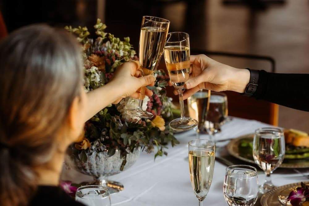 deco catering holiday party drink catering company minneapolis mn (1)
